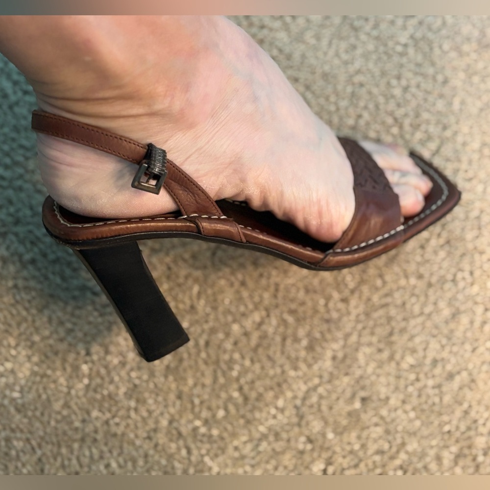 2/$100 VIA SPIGA vintage Dark Brown Heeled Sandals, braided leather details - Picture 10 of 10